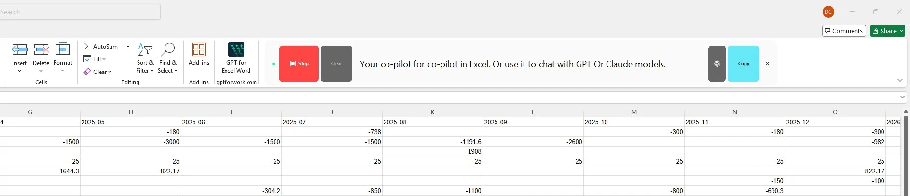 Overlay Bar floating inside Microsoft Excel — dictate directly into your spreadsheets